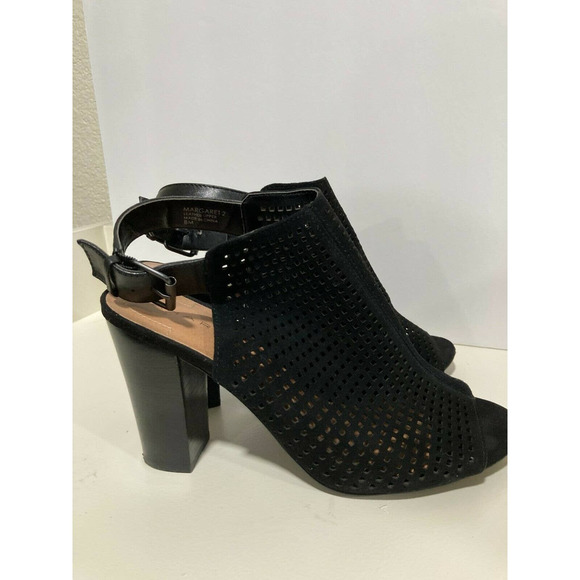 Tahari Margaret 2 black suede cut out peep toe sling back block heels 8m - Picture 2 of 6